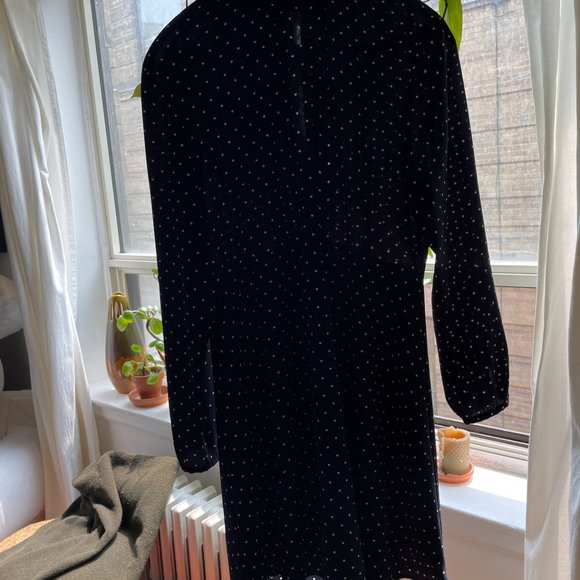 Navy Blue with White Polka Dot Long Sleeved Flare Dress - Picture 5 of 6